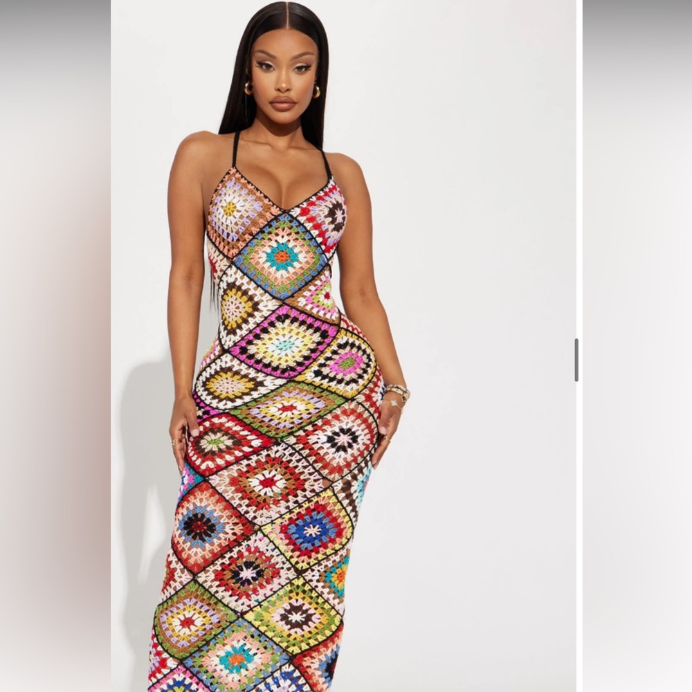 Size Large (fits like a medium) brand new with tags. Multi color. Crochet dress
